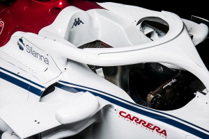 Carrera Alfa-RomeoClose_Up_Cockpit_Back1-lr